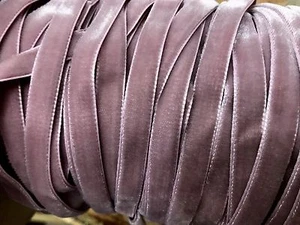 vintage 3/8" mauve rose velvet ribbon trim 3yds made in Switzerland - Picture 1 of 3