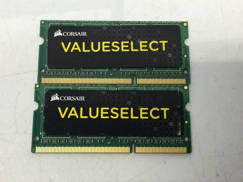 CORSAIR Value Select 8GB (2x 4GB) DDR3 1333mhz SODIMM RAM CMSO8GX3M2A1333C9 - Image 1 of 3
