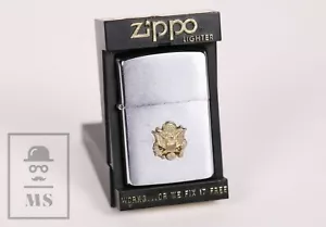 Original 1989 Zippo Lighter in Exhibitor Case - USA Army Emblem / Model 280ARM - Imagen 1 de 11