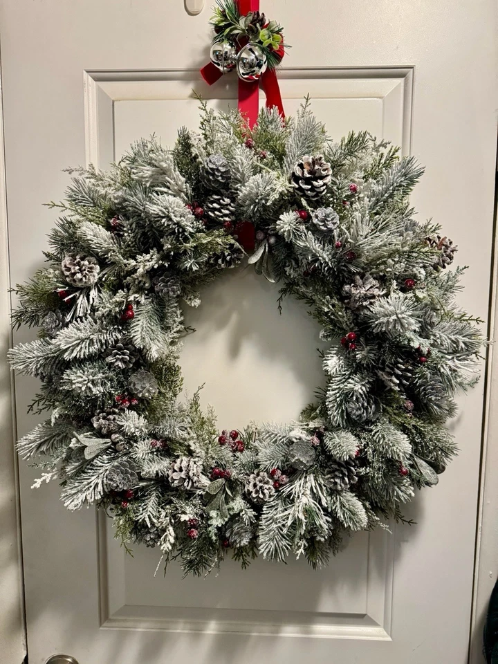 Coronas navideñas hechas a mano artesanales para decoración del hogar de Navidad/Invierno Foto 1 de 4