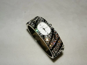 ZEBRA UHRENARMBAND MANSCHETTE ÖSTERREICHISCHES KRISTALL EASY ON OFF SIDE HINGE NEU! GLITZERND! - Bild 1 von 8