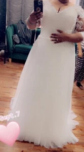 Ivory V Neck A Line Lace Wedding Dress with Sleeve UK 20 - Picture 1 of 3