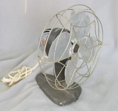 Vintage ESKIMO 1100J  9" Spider Web Cage Electric Desk Fan,  Works - Image 1 of 4