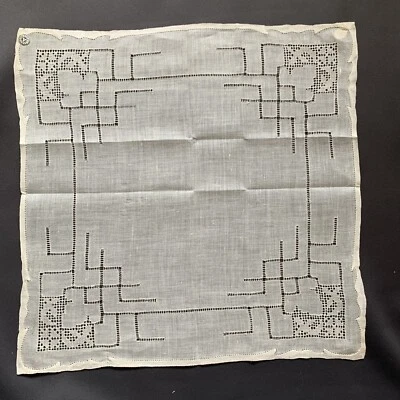 Pañuelo de lino vintage elegante dibujado diseño geométrico blanco boda Foto 1 de 4