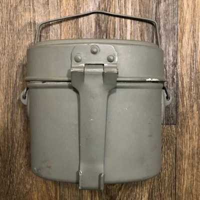 Vintage 60s 70s East German Army DDR NVA Gray Aluminum Field Mess Kit - Image 1 of 4