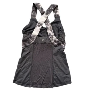 Lululemon 10 sportliches Damen-Tanktop Push Your Limits anthrazitgrau Blumendruck - Bild 1 von 3