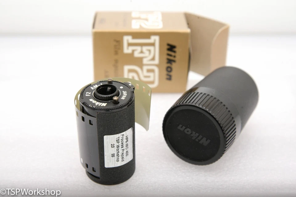 Película y procesamiento Ilford HP5 36 exposición: envía tu propio cargador de películas Nikon F/F2 Foto 1 de 1