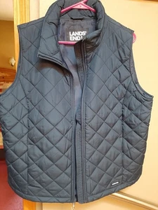 Ladies Lands End Navy Insulated Vest Brand New XL - Picture 1 of 6