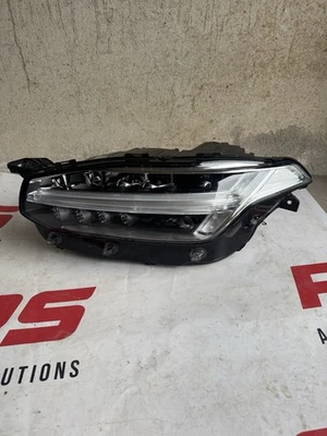 Volvo XC90 II LED Frontscheinwerfer links 31655702 - Top Zustand - Bild 1 von 4