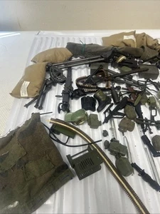 Military Action Figure Accessories Lot - Picture 1 of 8