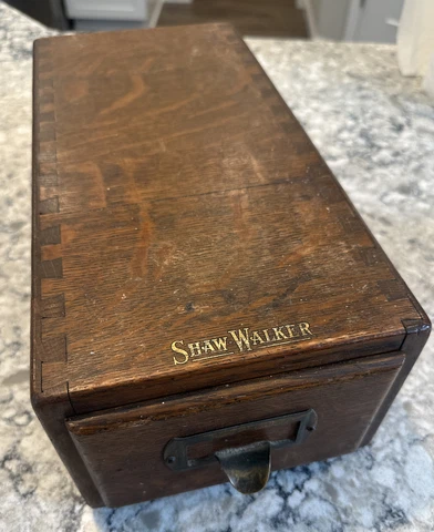 ANTIQUE SHAW WALKER OAK LIBRARY DRAWER CARD FILE CABINET VINTAGE 14.5” Recipe Cover