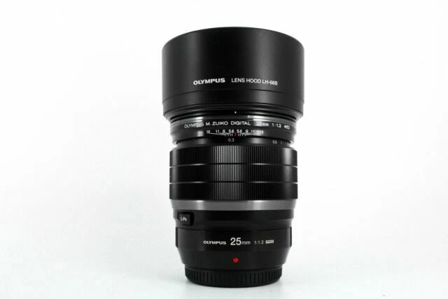 Olympus M. Zuiko Digital f/1.2 ED Pro Lens