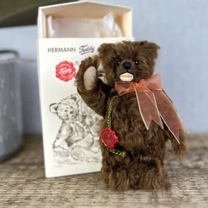 Teddy Hermann Original Miniature Bear With Box - 2000 Bear With Bow 6” - Picture 1 of 7