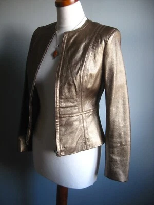CHAQUETA ABRIGO M&S cuero dorado metálico antiguo 8 10 bolero recortado fiesta real Foto 1 de 4