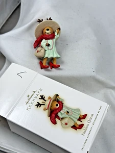 Hallmark Fashionista Christmas Ornament Keepsake Fashion Queen 2009 Original Box - Picture 1 of 6