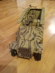 21st Century Toys 1/18 German Halftrack Sdkfz 251 Pionierwagen Ultimate Soldier - Picture 1 of 7