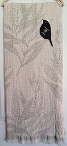 Oversize Reversible Textured Throw Lt Gray/Ivory Floral Pattern Piscatextil - Picture 1 of 9