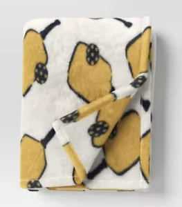 Target Plush Throw Blanket 50"x 60" - Pickleball Ivory - NEW!! - Picture 1 of 11