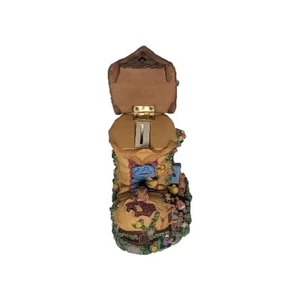VTG Shoe Bank Christmas Holiday Beauitful The Old Lady Who Live In A Shoe Rear - Picture 1 of 21