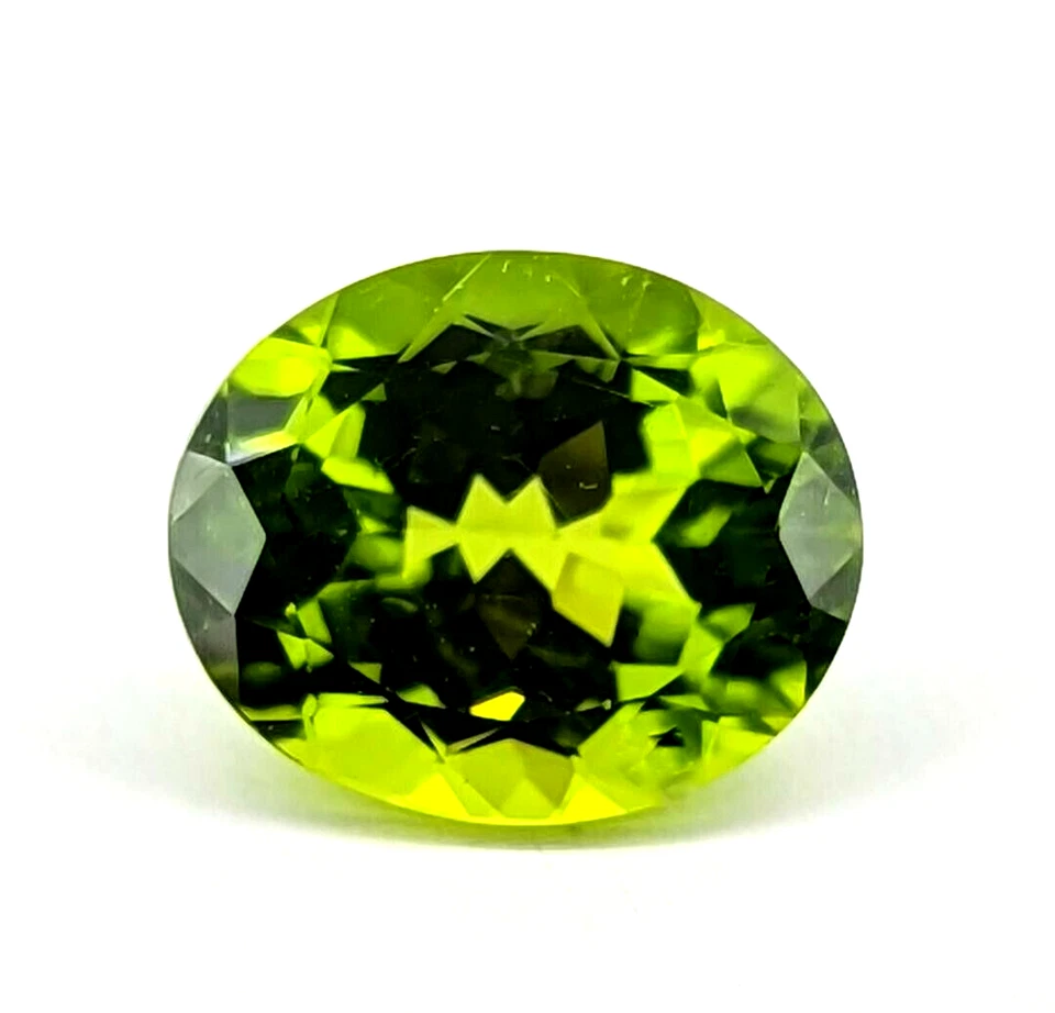 10x8mm Natural Peridot Oval AAA+ Loose Gemstone AAA+ Loose Gemstone - Image 1 of 1