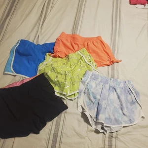 Girl's Shorts Athletic Lot SZ:14/16 Various Colors And Brands - Picture 1 of 2