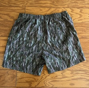 Local Boy Xl Athletic/khaki Shorts Mens XL - Picture 1 of 3