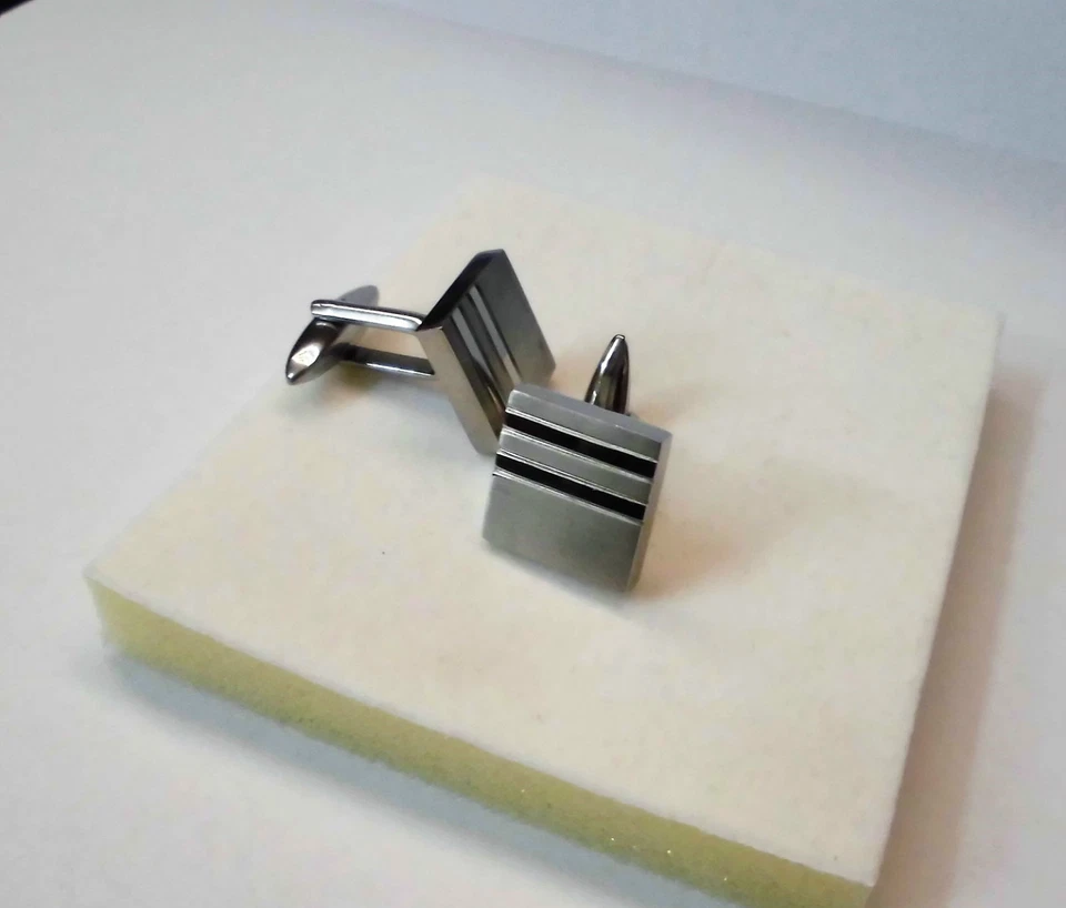 Gemelli camicia da uomo in Acciaio Inox cod.20024437 - Immagine 1 di 1