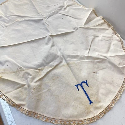 vtg handmade tablecloth cotton blue T monogram oval lace trim - Image 1 of 4