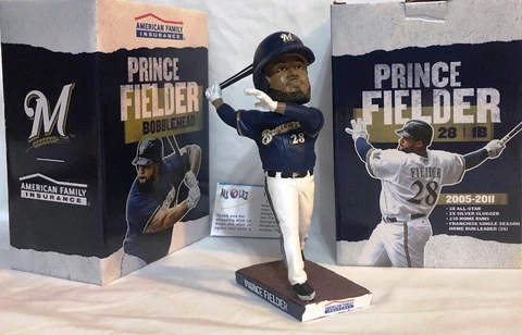 2019 MILWAUKEE BREWERS PRINCE FIELDER "WALL OF HONOR" SGA BOBBLEHEAD ~ NIB Cover