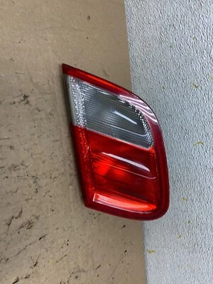 Luz trasera interior izquierda conductor Mercedes Benz CLK 1998-2003 N3836 DW Foto 1 de 4