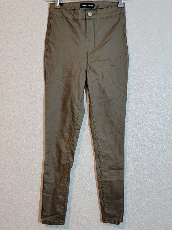 jeans mujer casi famosos talla 5 jegging elástico imitación cuero recubierto verde Foto 1 de 4