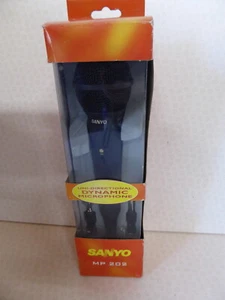 Micrófono dinámico unidireccional Sanyo MP 202 en caja nuevo de stock - Imagen 1 de 5