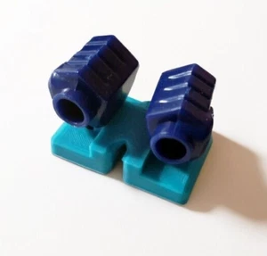 G1 Optimus Prime Ultra Magnus Hand Storage System Tool - Picture 1 of 12
