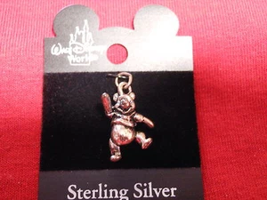 DIJE COLGANTE DISNEY 3-D POOH PLATA ESTERLINA SÓLIDA .925 *ENVÍO GRATUITO* *ÚLTIMO* - Imagen 1 de 1