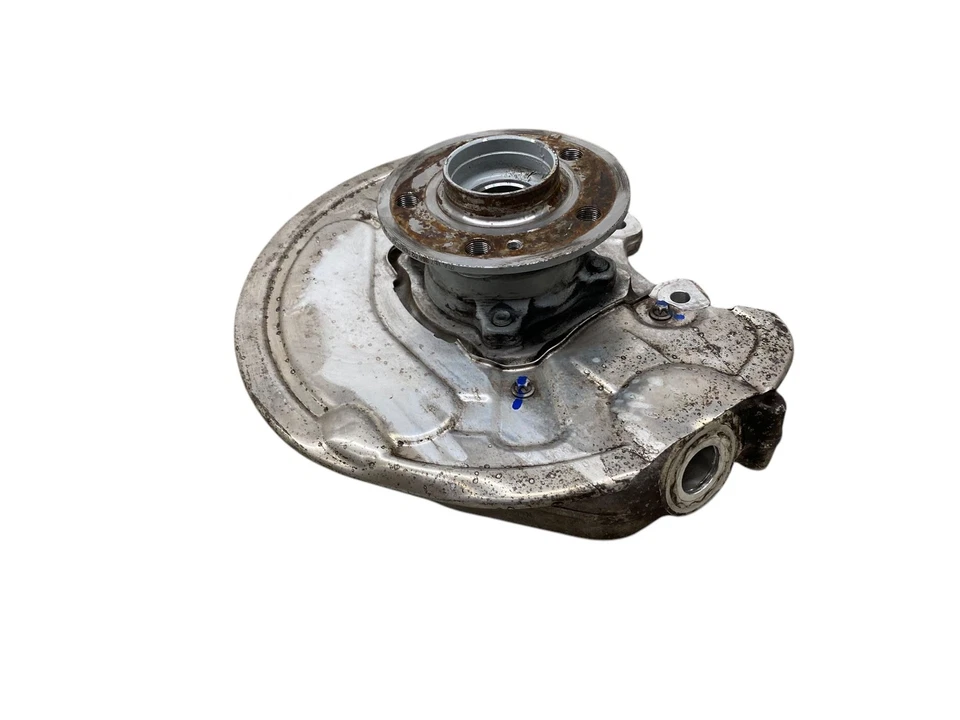 2020-2024 MERCEDES X167 GLS63 AMG REAR RIGHT SPINDLE KNUCKLE W/WHEEL BEARING HUB - Image 1 of 4