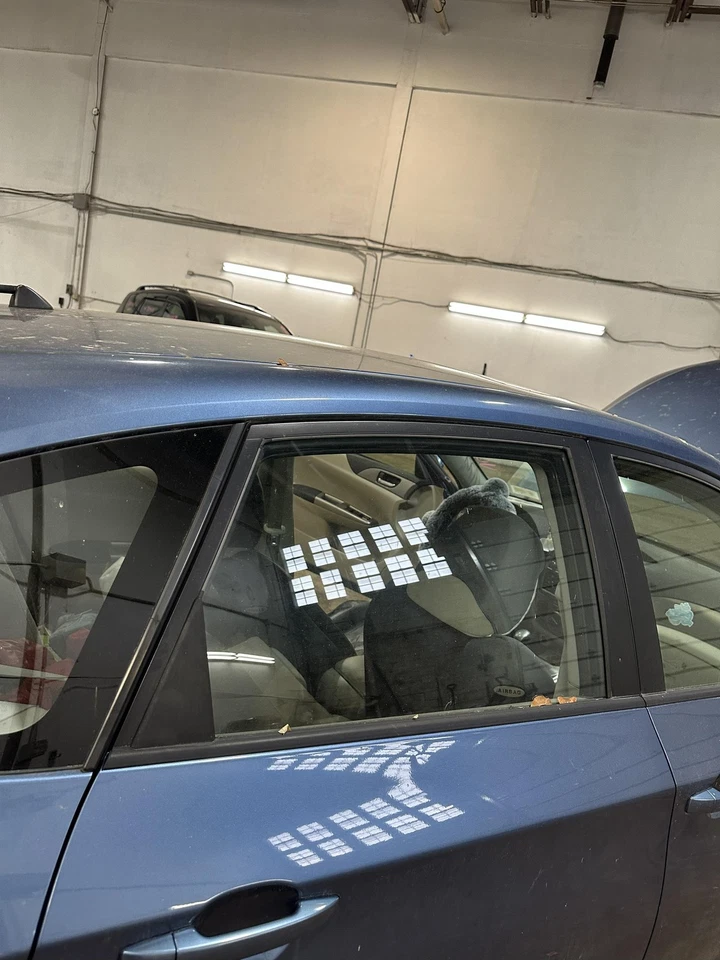 Used Rear Right Door Glass Rear fits: 2010 Subaru Impreza from 10/21/08 Rear Rig - Image 1 of 4