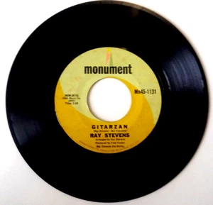 RAY STEVENS - Gitarzan / Bagpipes - That's My Bag - Vinyl 45rpm 1969 Mn45-1131 - Imagen 1 de 4