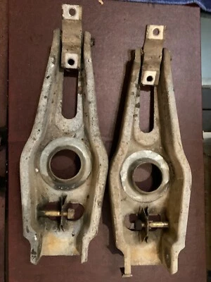 Classic Saab 900 1979-93 Rear Trailing Arm Coil Spring and Shock Mount - Image 1 of 4