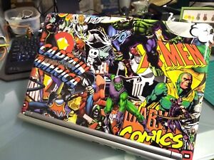 Samsung Chromebook 3  11.6 inch - decent Battery and Charger - Marvel Comics Lid