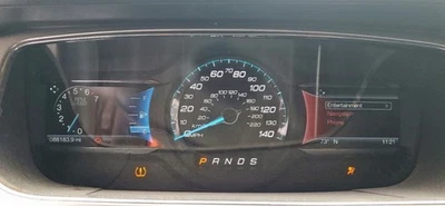 Taurus (Sedán) 2015-2016 OE velocímetro calibre grupo 88 k millas Ford Foto 1 de 4