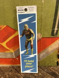 VINTAGE 1986 WWF HULK HOGAN BOOK MARKS CONFEZIONE DA 10 WWE NWA WCW HASBRO LJN RETRÒ - Foto 1 di 20
