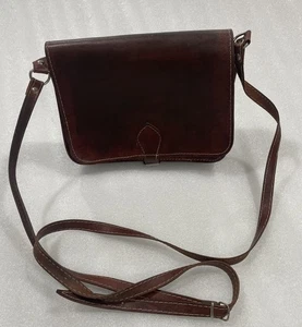 Vintage Thick Leather Small Messenger Crossbody Bag With Buckle Made In Greece - Picture 1 of 13