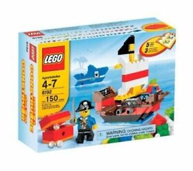 LEGO Bricks and more: Pirate Building Set (6192)