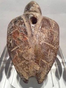 Hongshan Nephrite Turtle Toggle pendant sculpture - Picture 1 of 8