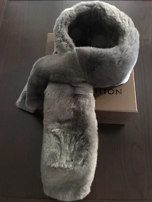 Bufanda de piel Louis Vuitton Foto 1 de 4