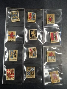 Insignia Winterhilfswerk SERIE COMPLETA "Provincia y escudo de armas de la ciudad" (518) - Imagen 1 de 2