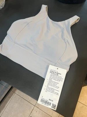 Sujetador Lululemon Free To Be Serene Cuello Alto Longline Talla 4 Con Copas C/D Gris Lt Foto 1 de 4