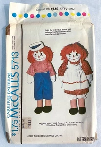 Vintage 70er McCall's Raggedy Ann Andy Puppe Schnittmuster 5713 10" 15" 20" 25" UNGESCHNITTEN - Bild 1 von 4