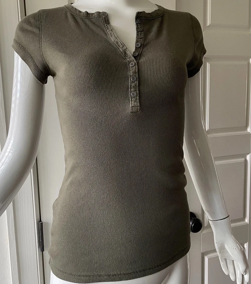 Vintage Y2K Womens Large Fitted Button Henley Baby Tee Olive Green Bella Swan - Image 1 of 4