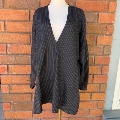 Túnica Asiática Decote V Profunda Oversized Art Smock Leve | Azul Marinho | Aprox. Grande - Imagem 1 de 4